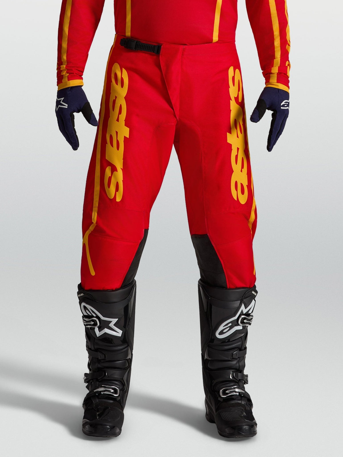 Alpinestars Fluid Apex V2 Pantalon 2027 Rouge Feu Or - MxProStoreParts