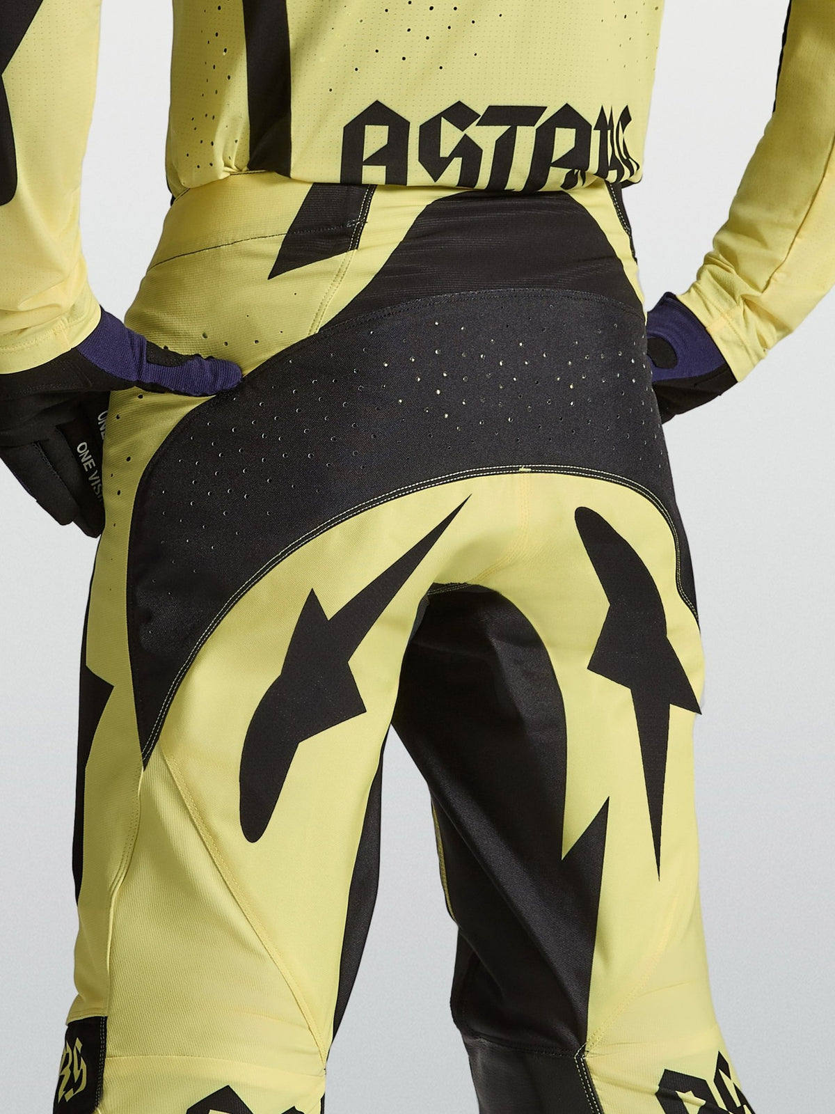 Alpinestars Techstar Atrox Pantalon 2027 Jaune Noir - MxProStoreParts