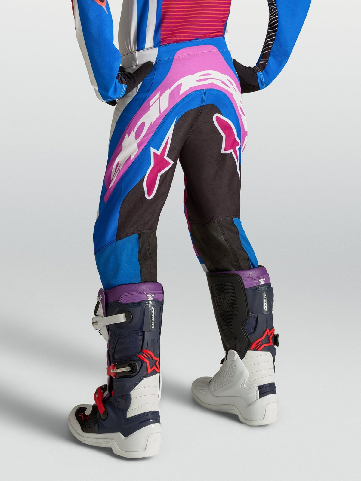 Alpinestars Pantalon Jeunes Supertech Maven 2027 Blanc Hot Coral Blithe Blue - MxProStoreParts