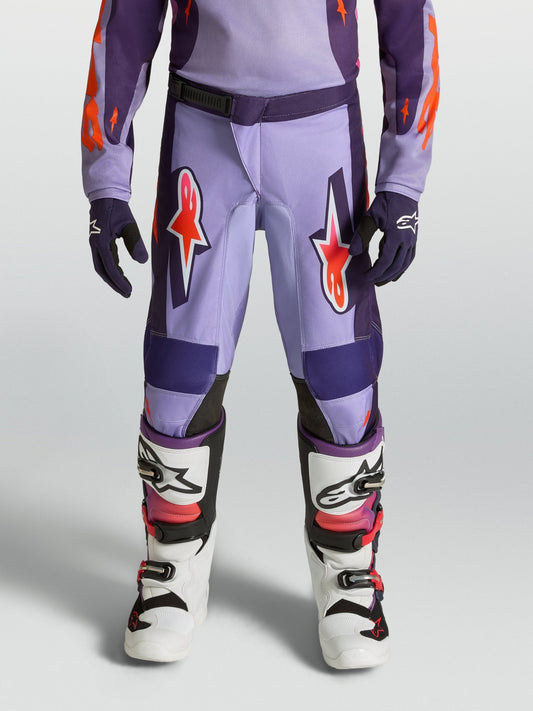 Pantalon Youth Fluid Hunt aux couleurs violet clair, pourpre foncé et rose fluo