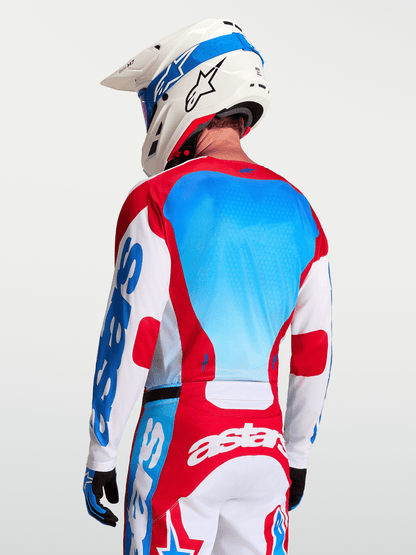Maillot Alpinestars Racer Hunt 2027 – Blanc, Rouge Feu, Bleu UCLA - MxProStoreParts