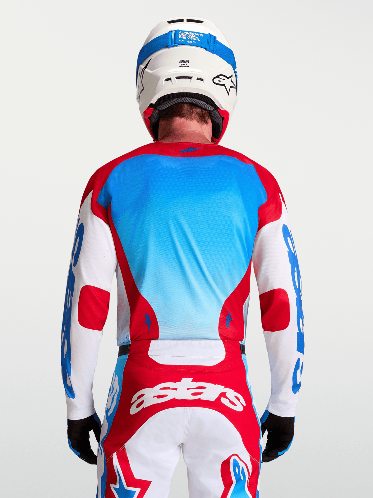 Maillot Alpinestars Racer Hunt 2027 – Blanc, Rouge Feu, Bleu UCLA - MxProStoreParts