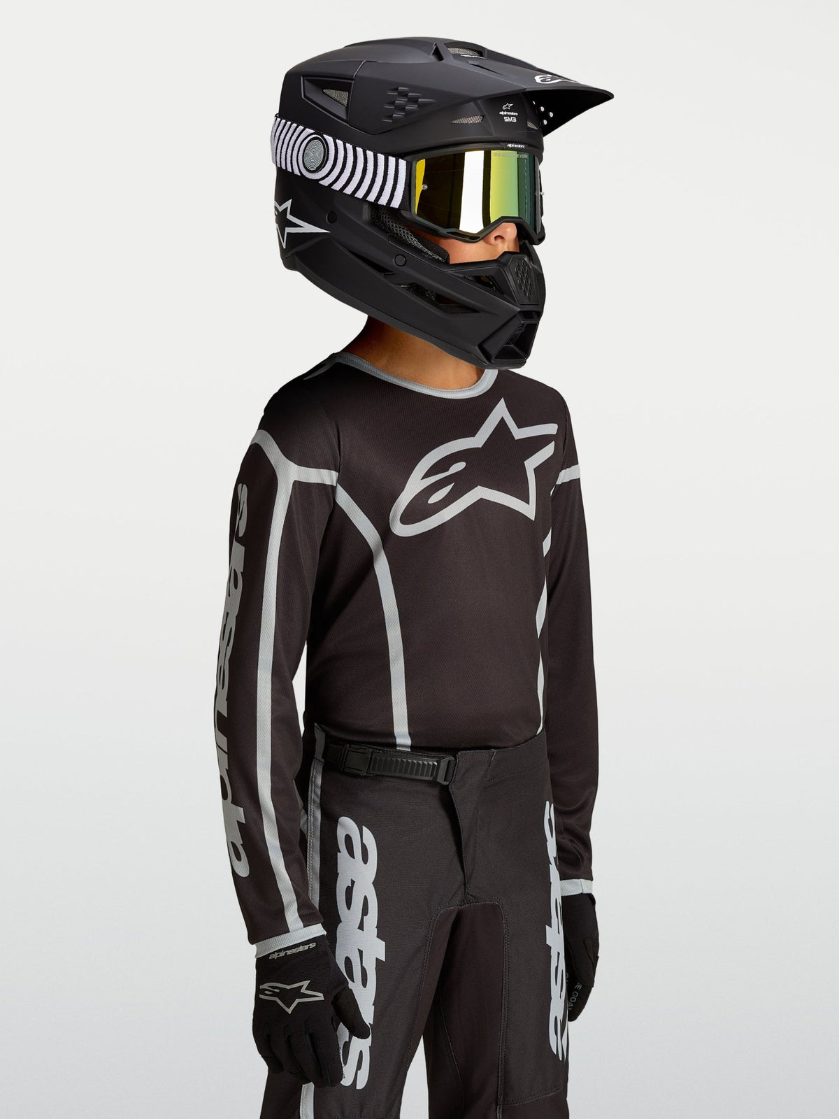 Alpinestars Youth Fluid Apex V2 Jersey 2027 Black Silver - MxProStoreParts
