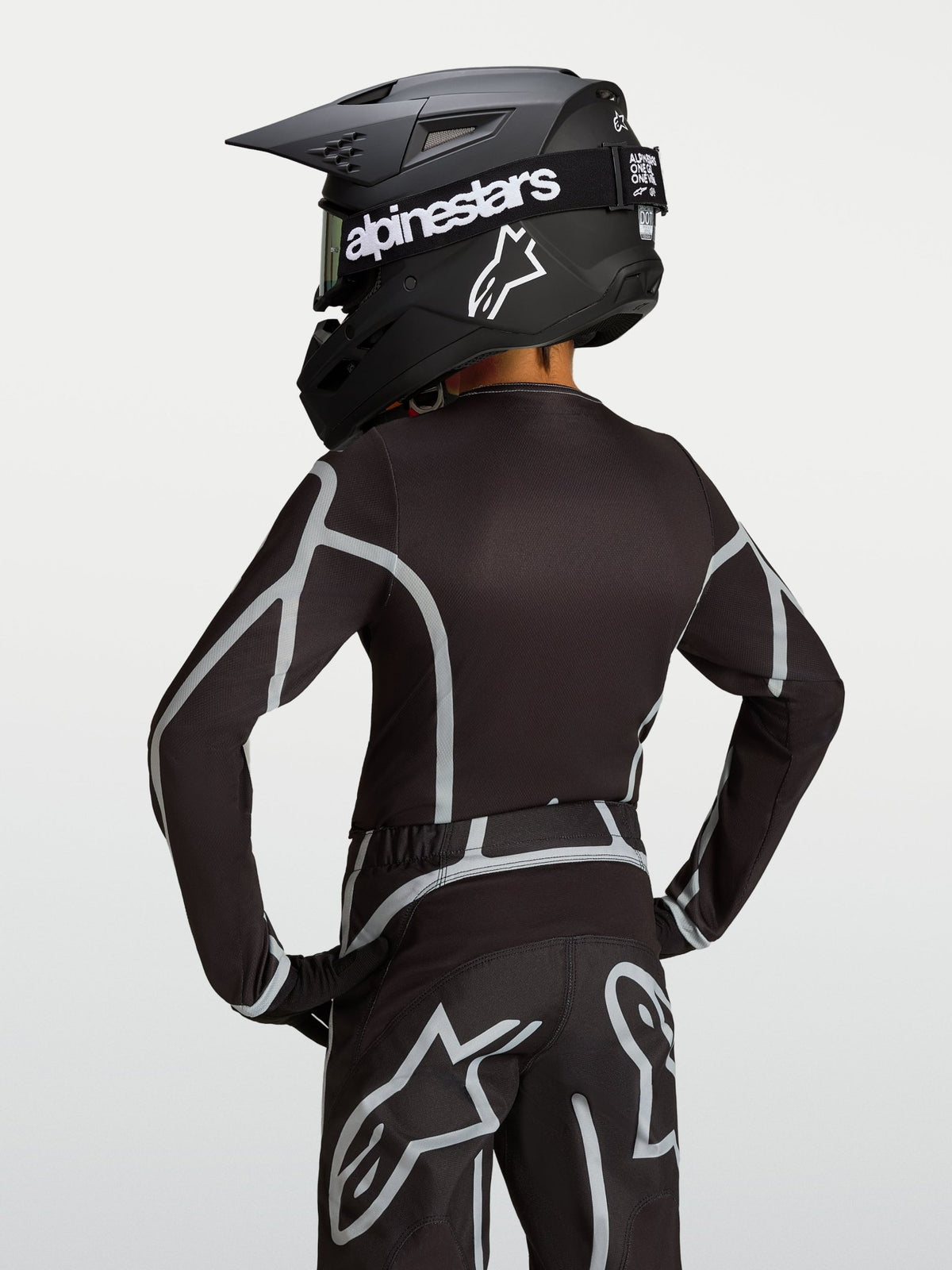 Alpinestars Youth Fluid Apex V2 Jersey 2027 Black Silver - MxProStoreParts