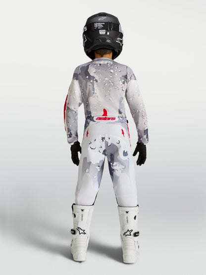 Alpinestars Maillot Fluid Lone pour Jeunes 2027 Gris Camo Blanc Rouge Feu - MxProStoreParts