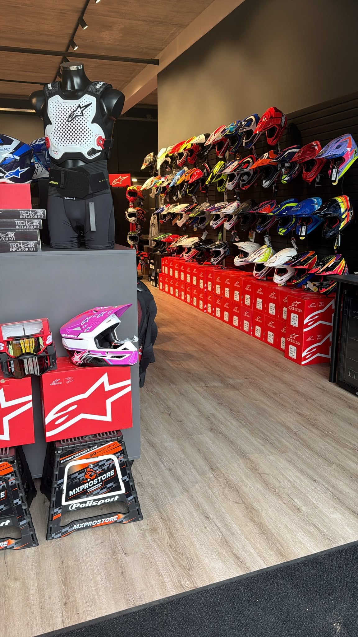 La tienda de MXProStoreParts en Alphen aan den Rijn